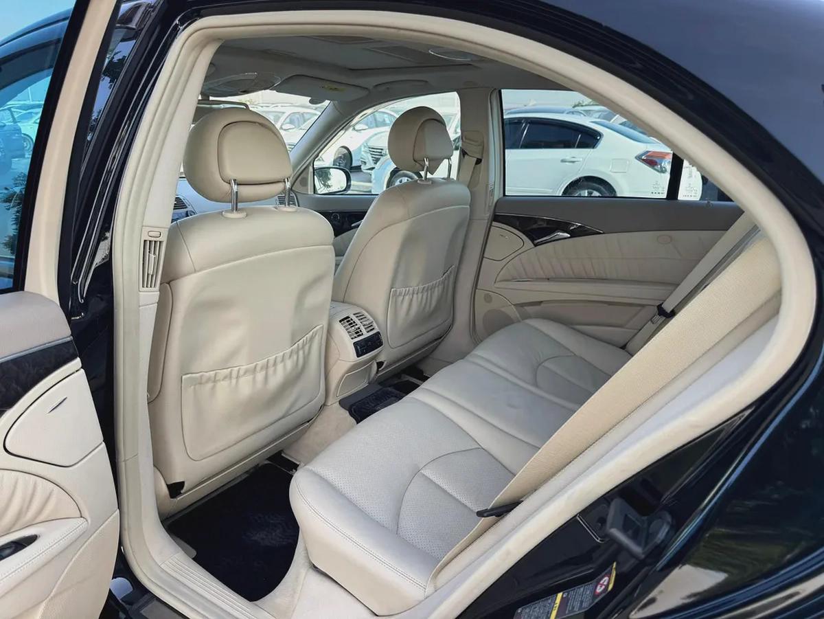 Mercedes Benz E320 2004 73000km - Beige Interior - Original Paint - Japan Import - Clean Title-13-13