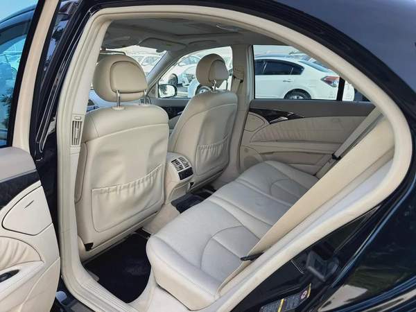 Mercedes Benz E320 2004 73000km - Beige Interior - Original Paint - Japan Import - Clean Title