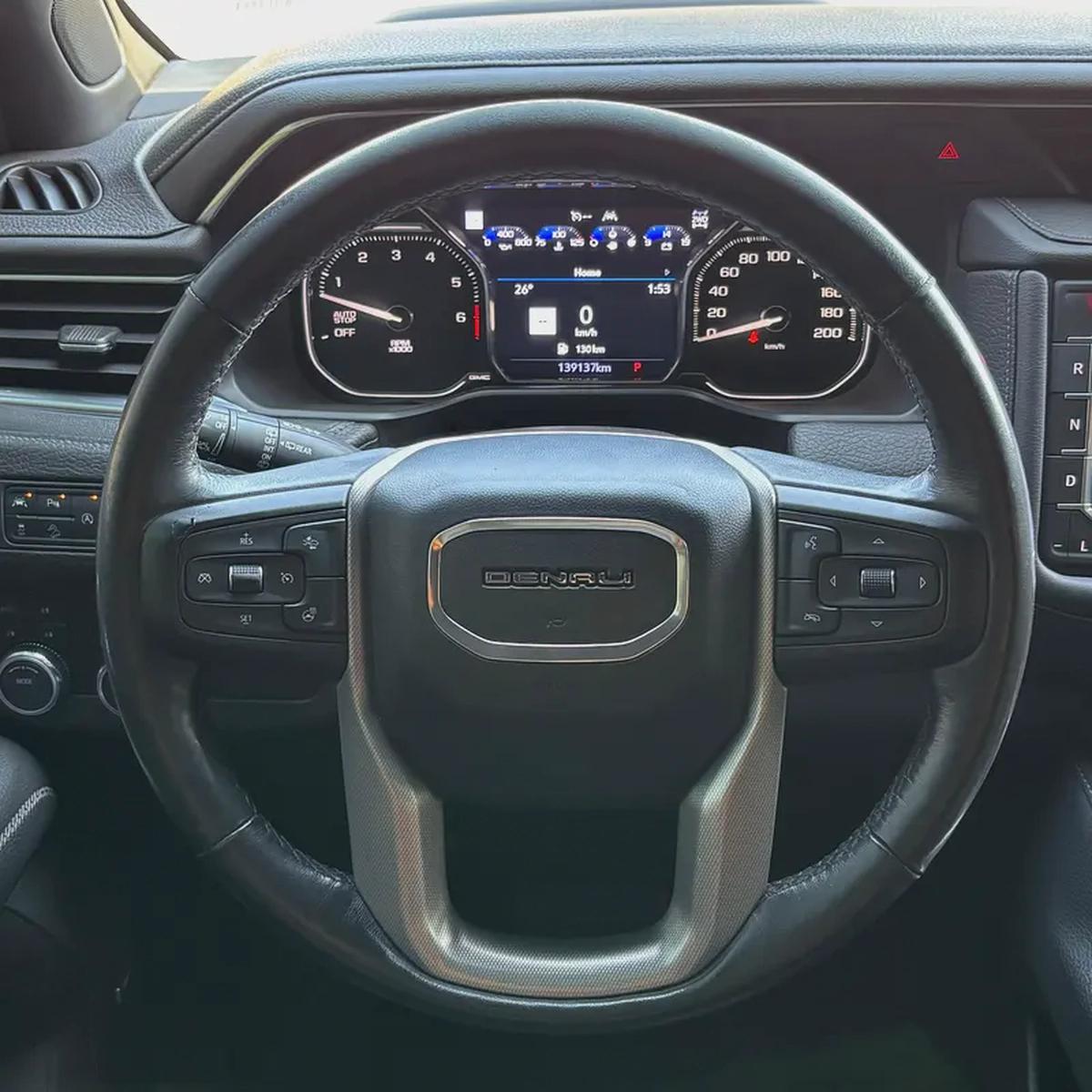 2021 GMC Yukon Denali-6-6