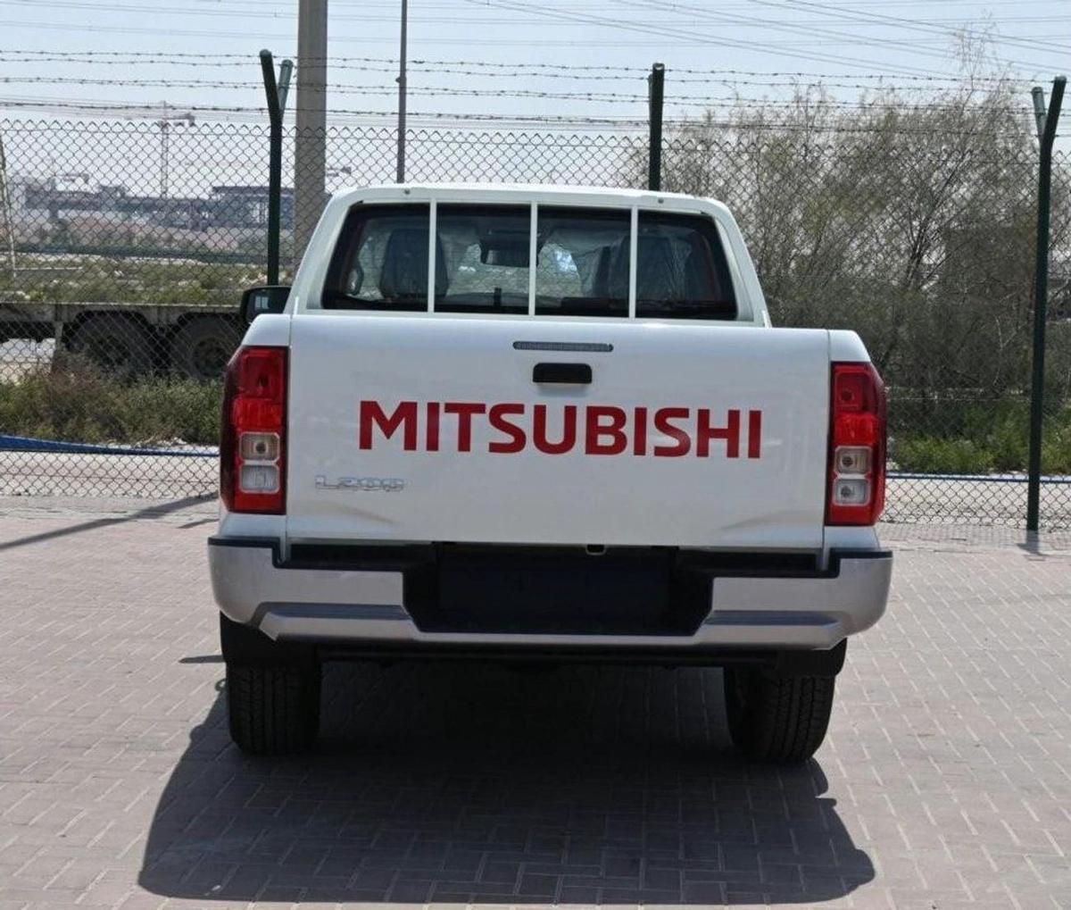 Mitsubishi L200 Mitsubishi L200 2.5L P MY25-3-3