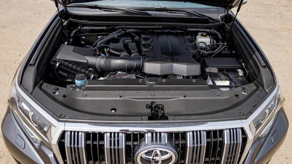 Toyota Prado VX 4.0P AT MY2023 - GREY-19-19
