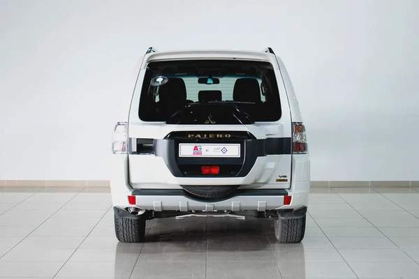 DEALER WARRANTY 1 YR / 20000 KM | 3.0 L | GCC | AED 1250 PM