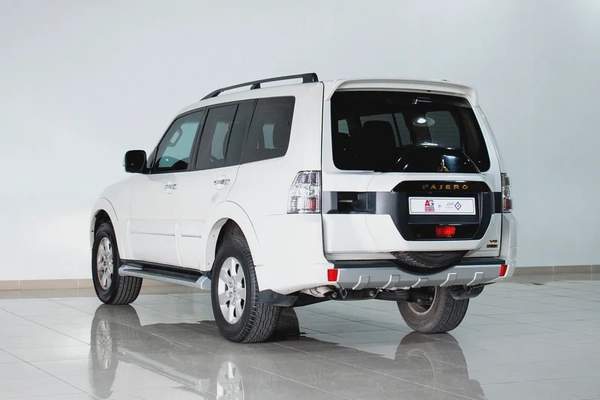 DEALER WARRANTY 1 YR / 20000 KM | 3.0 L | GCC | AED 1250 PM