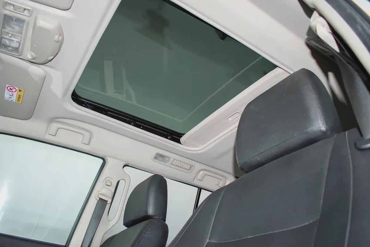 DEALER WARRANTY 1 YR / 20000 KM | 3.0 L | GCC | AED 1250 PM-12-12