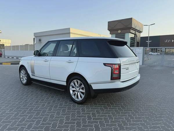 Land Rover vogue HSE GCC Oreginal paint excellent condition