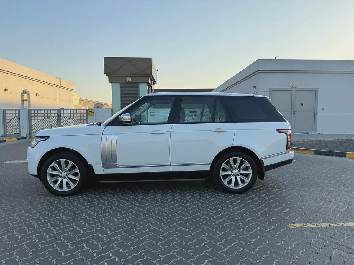 Land Rover vogue HSE GCC Oreginal paint excellent condition-5-5