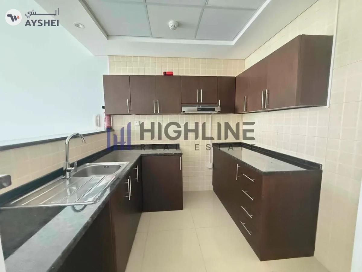 Bright & Spacious | Ready To Move | Prime Location-4-4