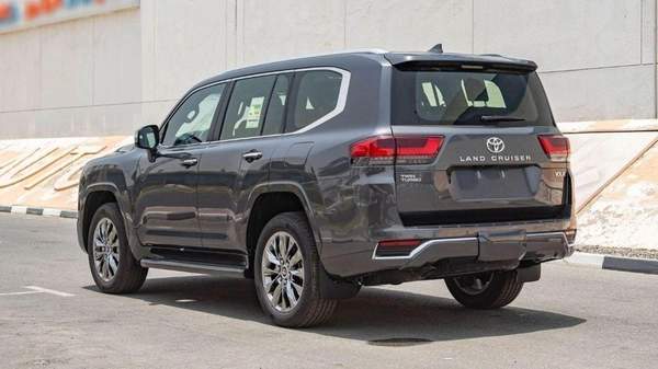Toyota Land Cruiser (LHD) TOYOTA LAND CRUISER 300 VXR 3.5P AT MY2025 – GREY
