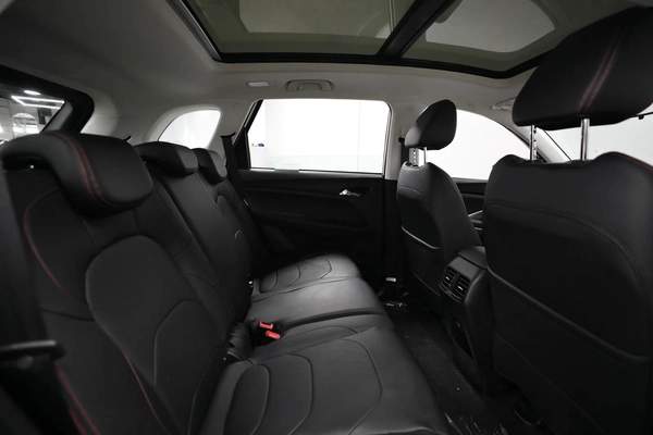 2025 Chevrolet Captiva - GCC Specs - Brand New