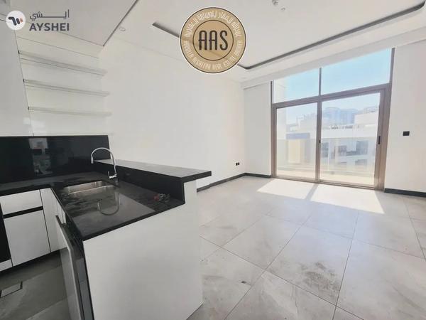Brand new 1bhk with fully fitted kitchen//ready to move//cash & mortgage//arjan