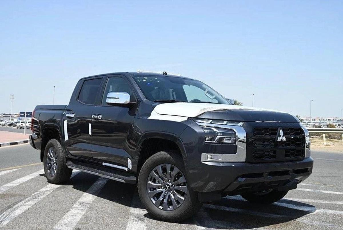 Mitsubishi L200 (LHD) MITSUBISHI L200 SPORTERO DC 2.4D AT 4X4 MY2025– black-1-1
