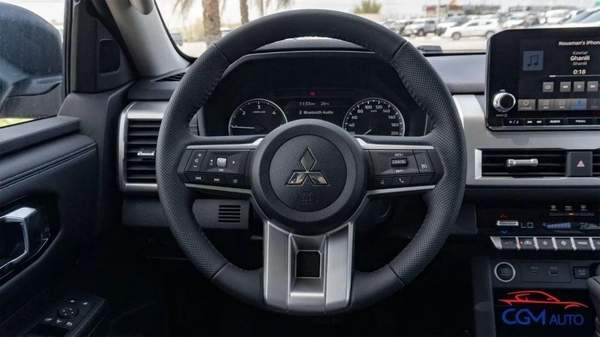 Mitsubishi L200 (LHD) MITSUBISHI L200 SPORTERO DC 2.4D AT 4X4 MY2025– black