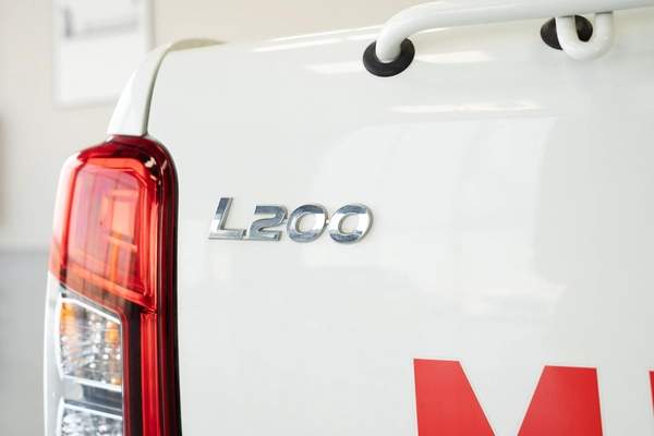 MITSUBISHI L200 2.5L M/T DIESEL 2WD MODEL 2023