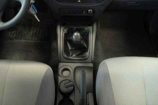 MITSUBISHI L200 2.5L M/T DIESEL 2WD MODEL 2023