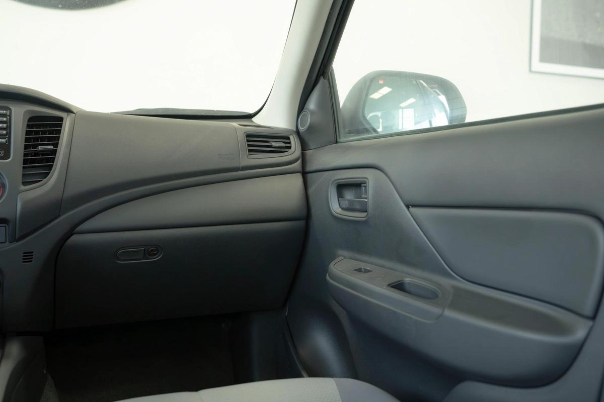 MITSUBISHI L200 2.5L M/T DIESEL 2WD MODEL 2023-8-8