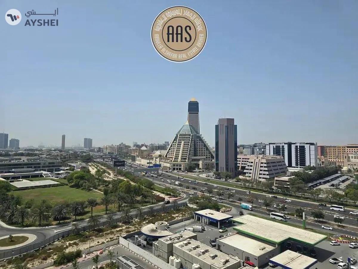 Huge 1bhk 2bathrooms store room balcony wardrobes in 95k 1parking free-11-11