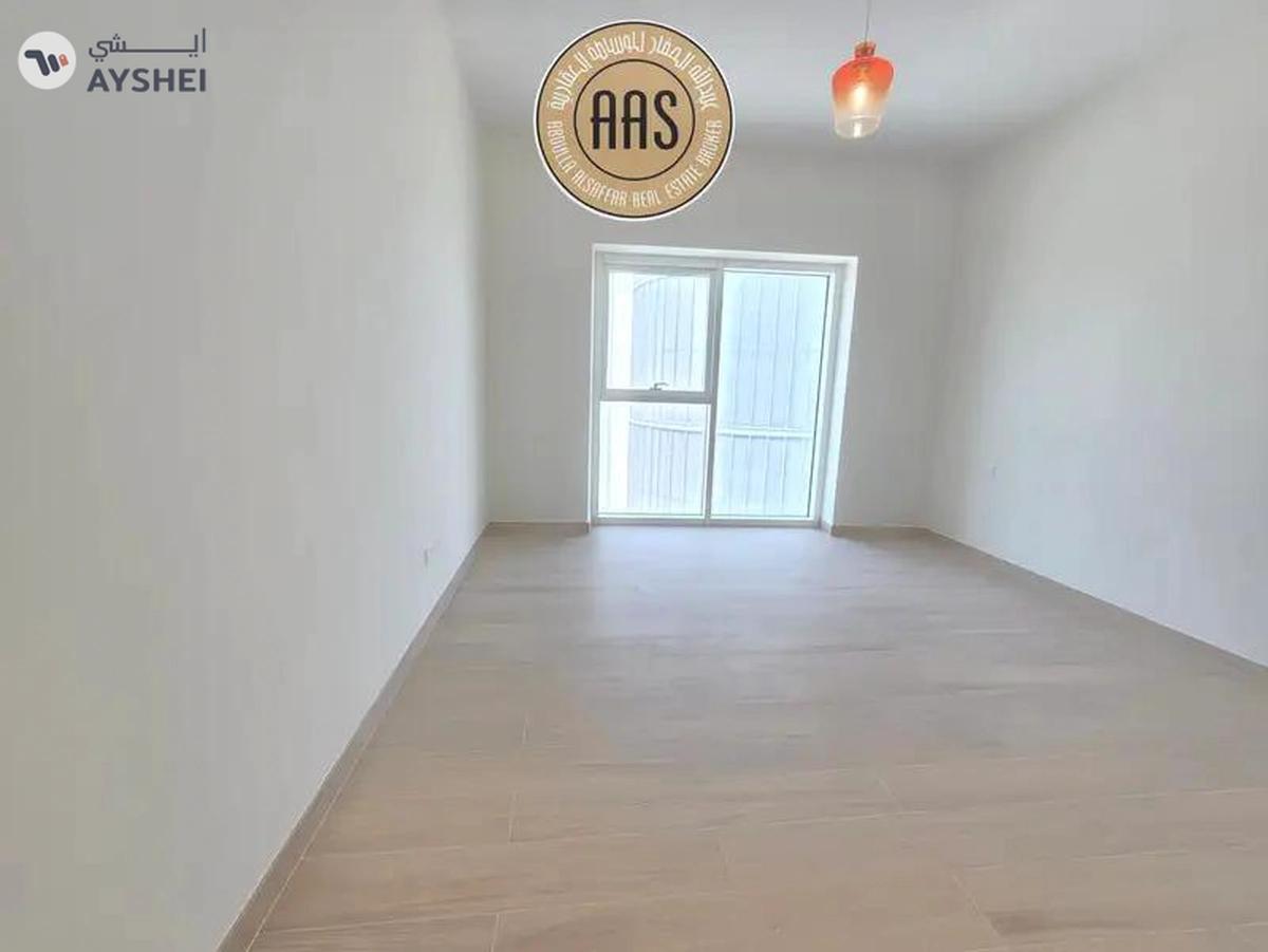 Huge 1bhk 2bathrooms store room balcony wardrobes in 95k 1parking free-4-4