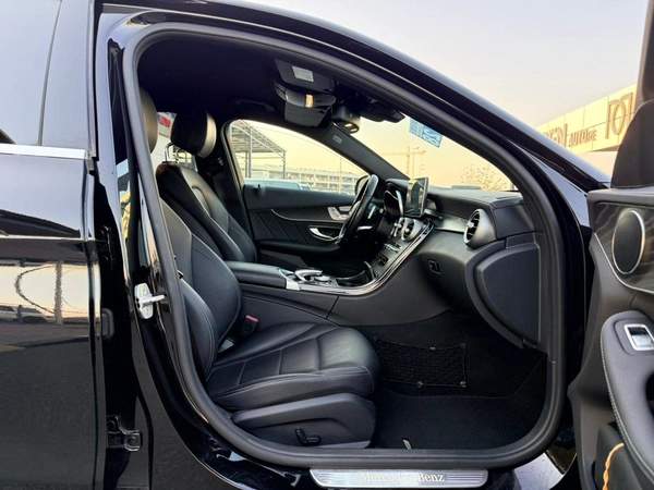 Mercedes Benz C200