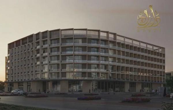 Studio_Cash Offer_Enjoy a balcony with urban views