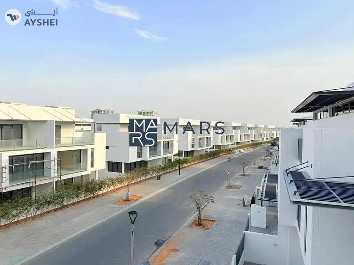 Elegant 4 Bedroom Semi Detached Villa | All Master | Big Garden |-1-1