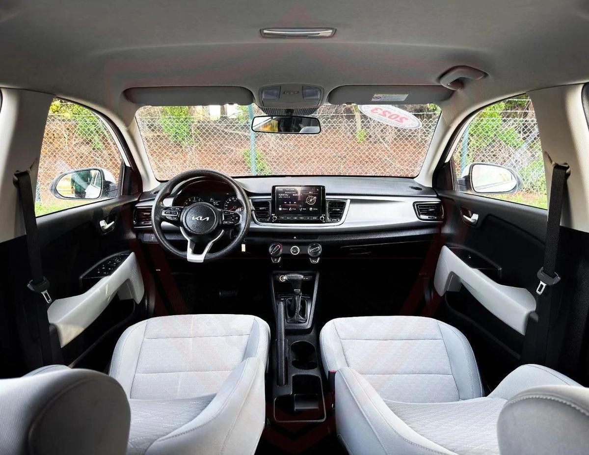 Used Kia Rio 2023-2-2