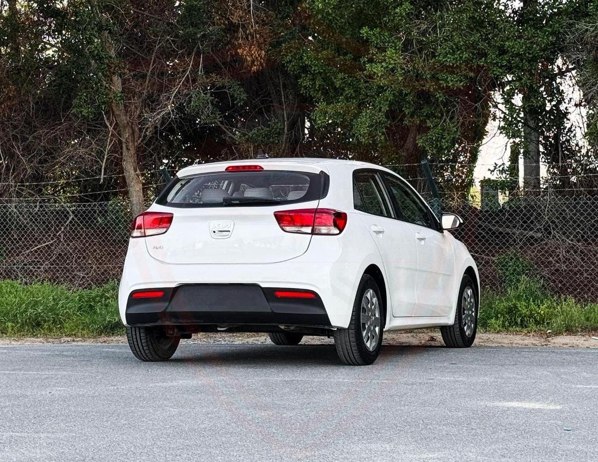Used Kia Rio 2023-17-17