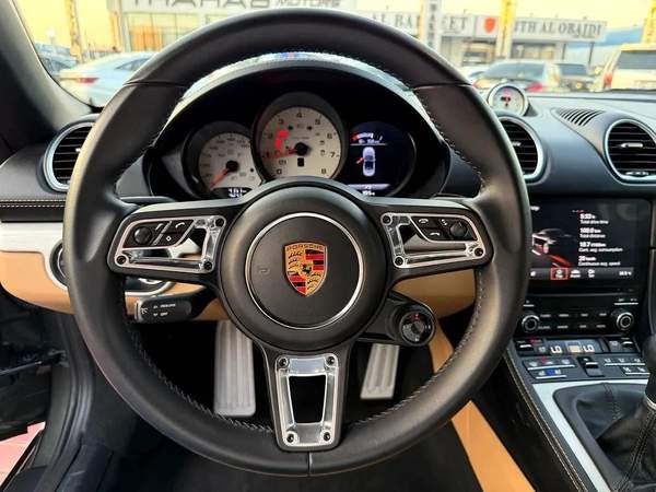 2023 Porsche Boxster S