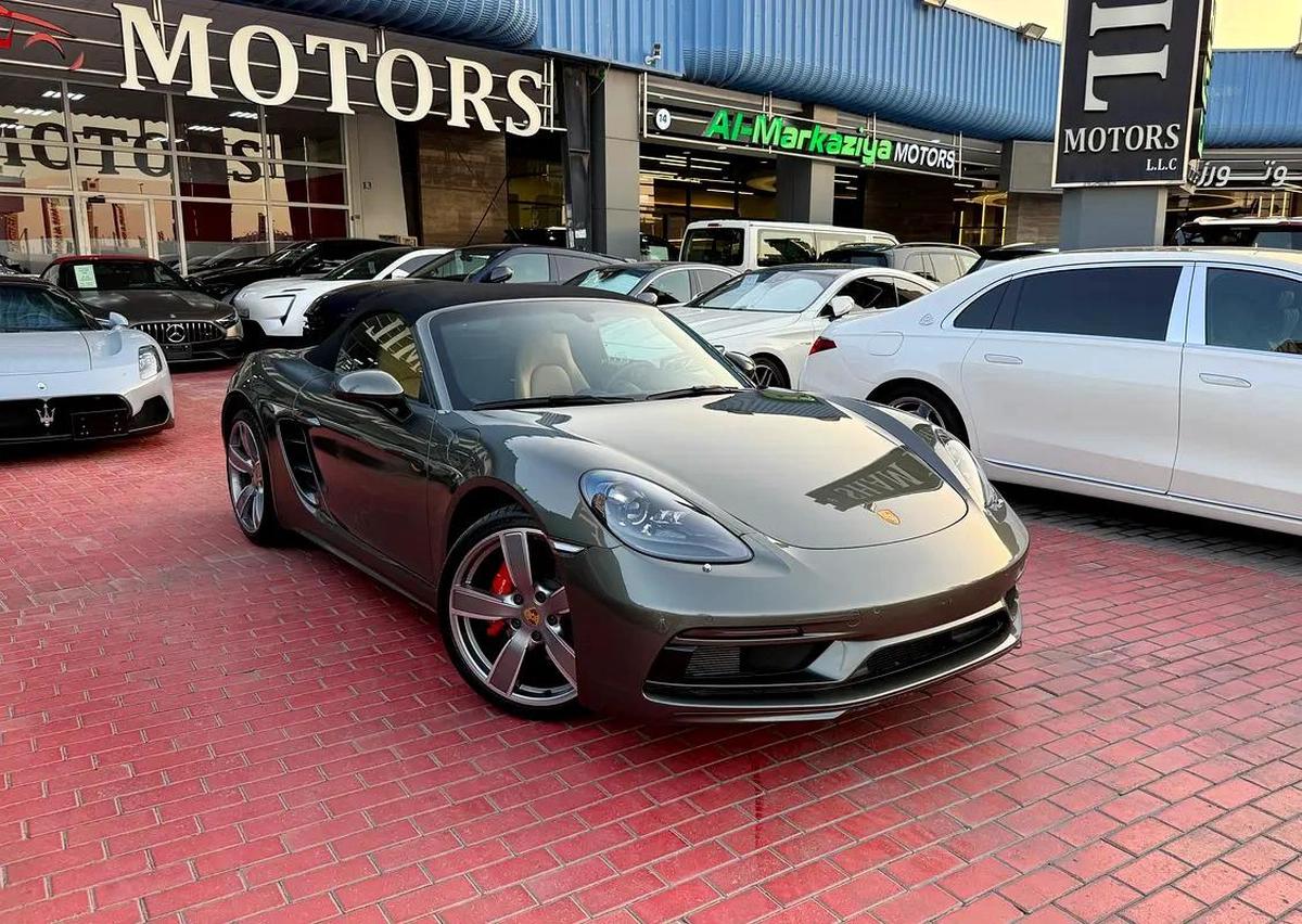 2023 Porsche Boxster S-0-0