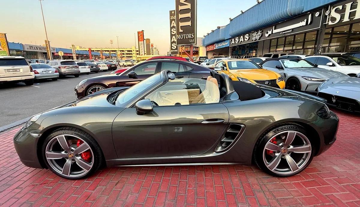 2023 Porsche Boxster S-7-7