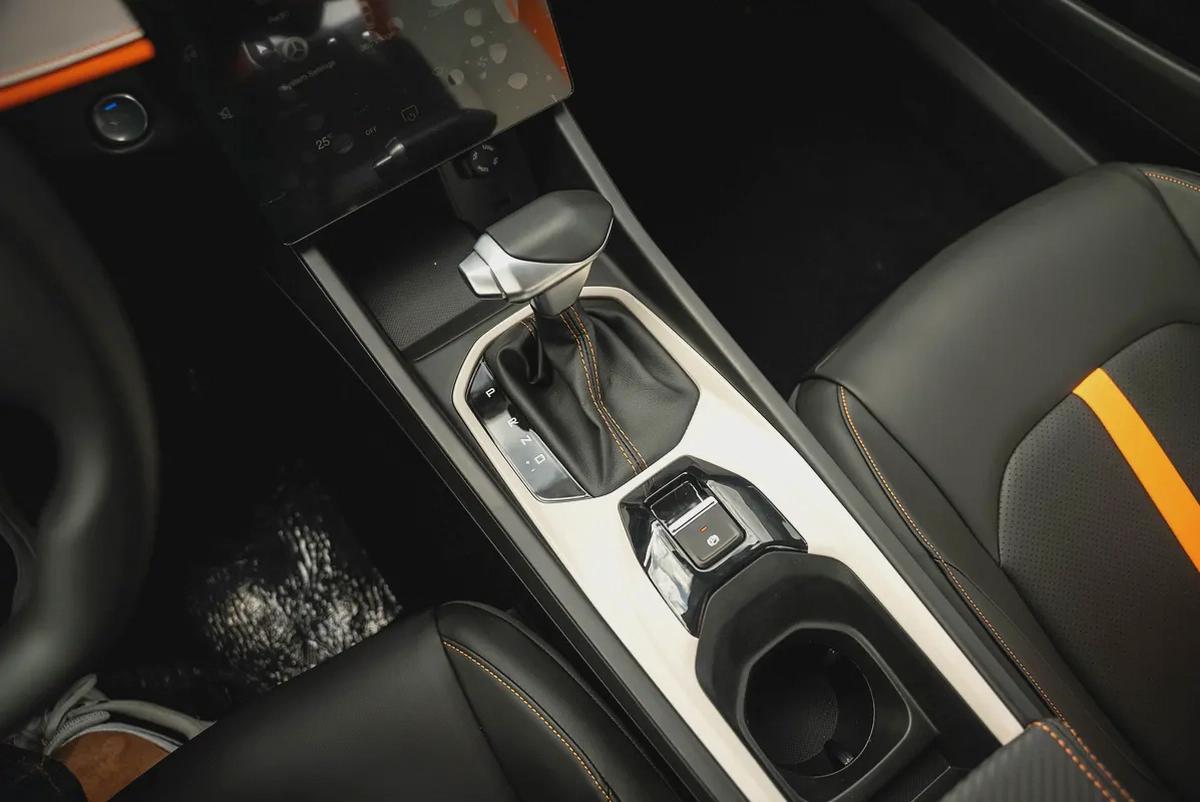 Dongfeng Shine 2026 GCC 1.5L 4 Cylinders Brand New For Export Only-8-8