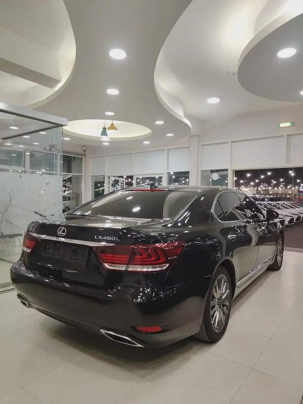 Lexus LS 460L 2015 USA Specifications