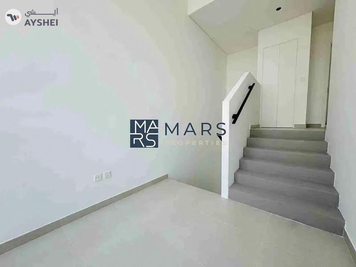 Single Row | Brand New Unit Ready To Move-3-3