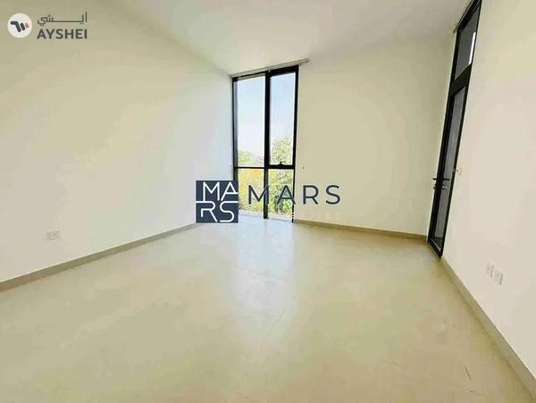 Single Row | Brand New Unit Ready To Move