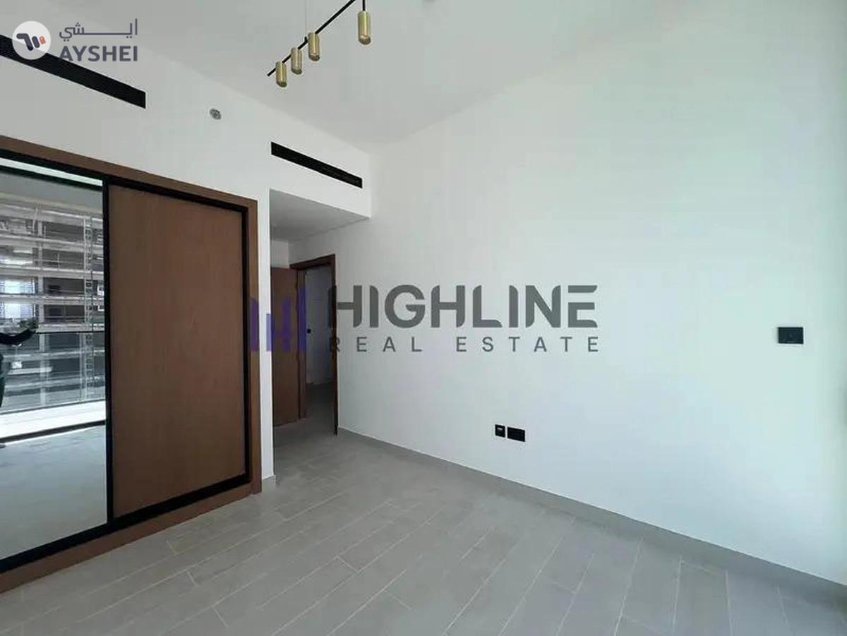 BRIGHT UNIT |PREMIUM QUALITY| SMART HOME| VACANT-8-8