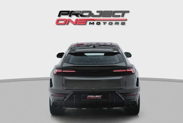 2025 LAMBORGHINI URUS SE