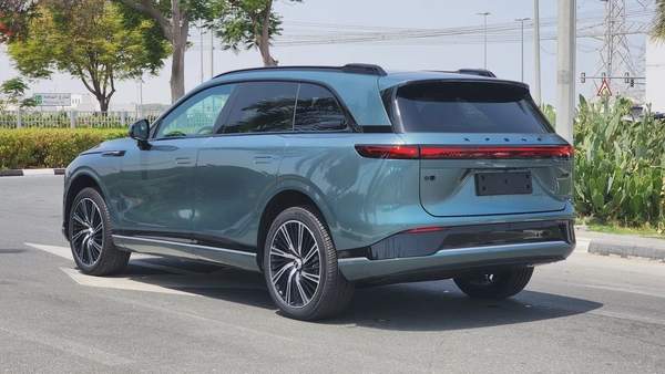 XPENG G9 Performance (Green)
