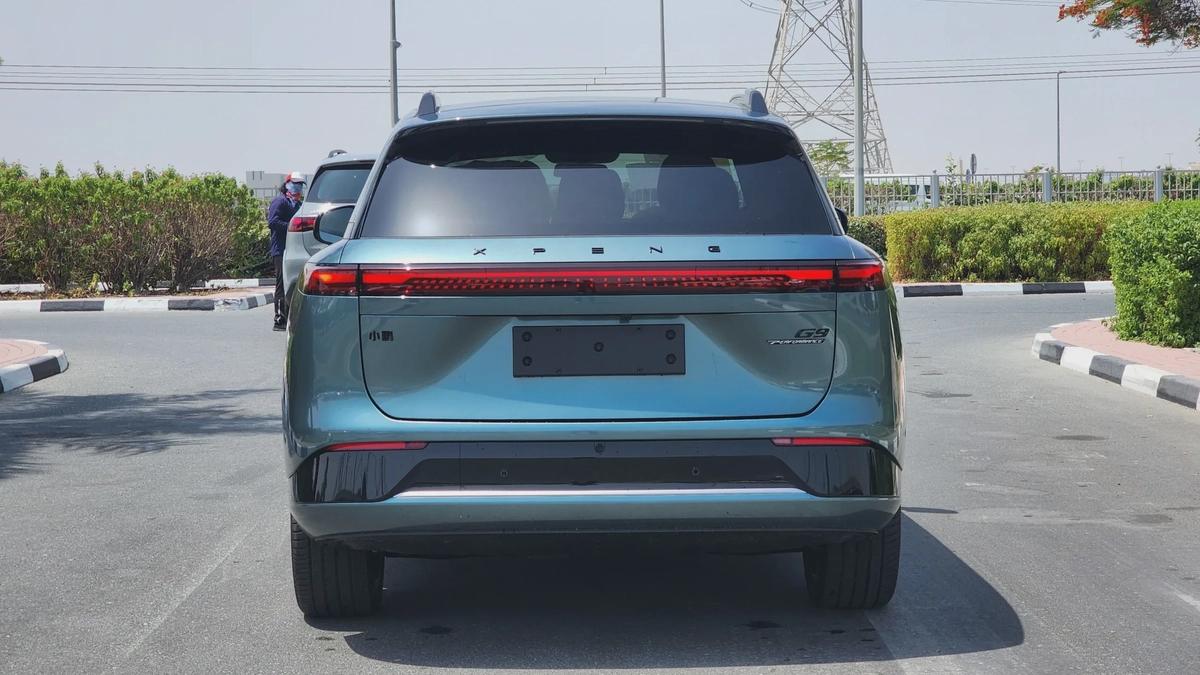 XPENG G9 Performance (Green)-10-10