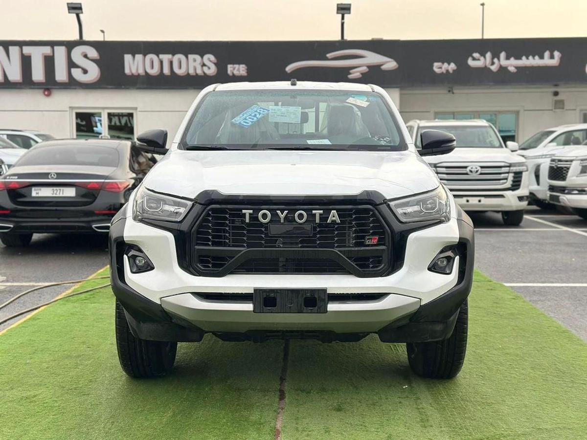 Toyota Hilux Toyota Hilux Gr Sport 4,0L Model 2026 Spec Saudi-0-0