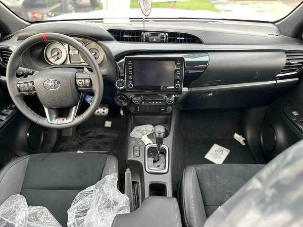 Toyota Hilux Toyota Hilux Gr Sport 4,0L Model 2026 Spec Saudi