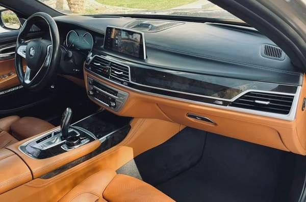 Bmw 750 Li executive gcc first owner clean car