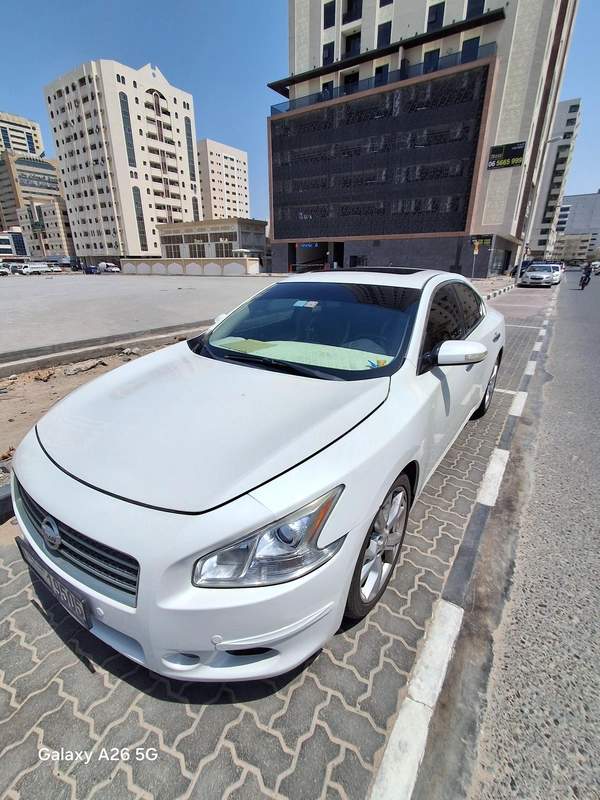 2014 Nissan Maxima Sedan