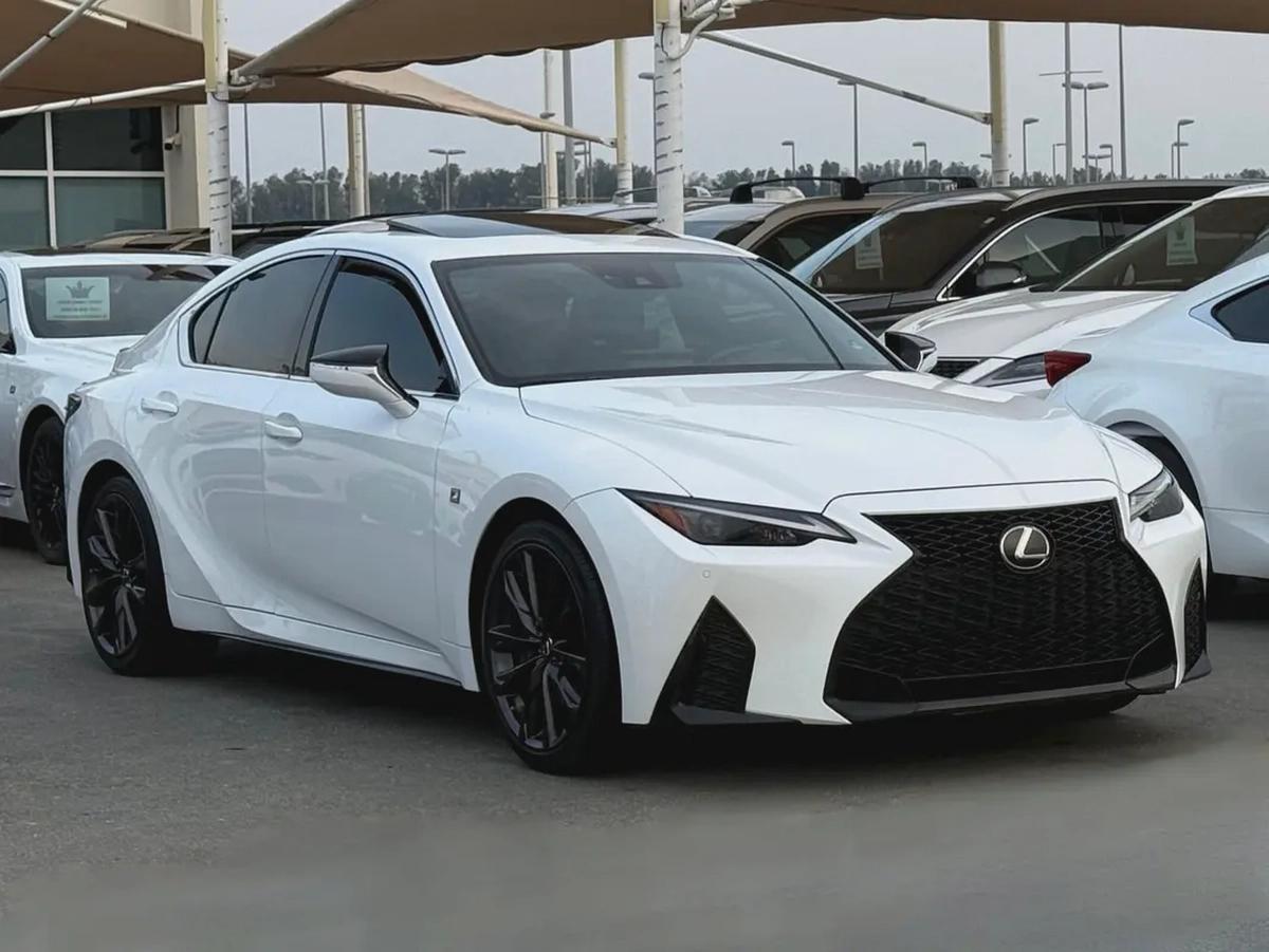2021 Lexus IS 350 F Sport - American Specs - GCC Ready-2-2