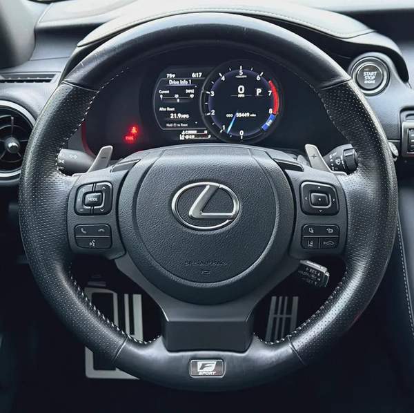 2021 Lexus IS 350 F Sport - American Specs - GCC Ready