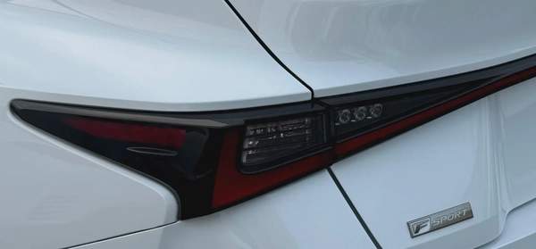 2021 Lexus IS 350 F Sport - American Specs - GCC Ready