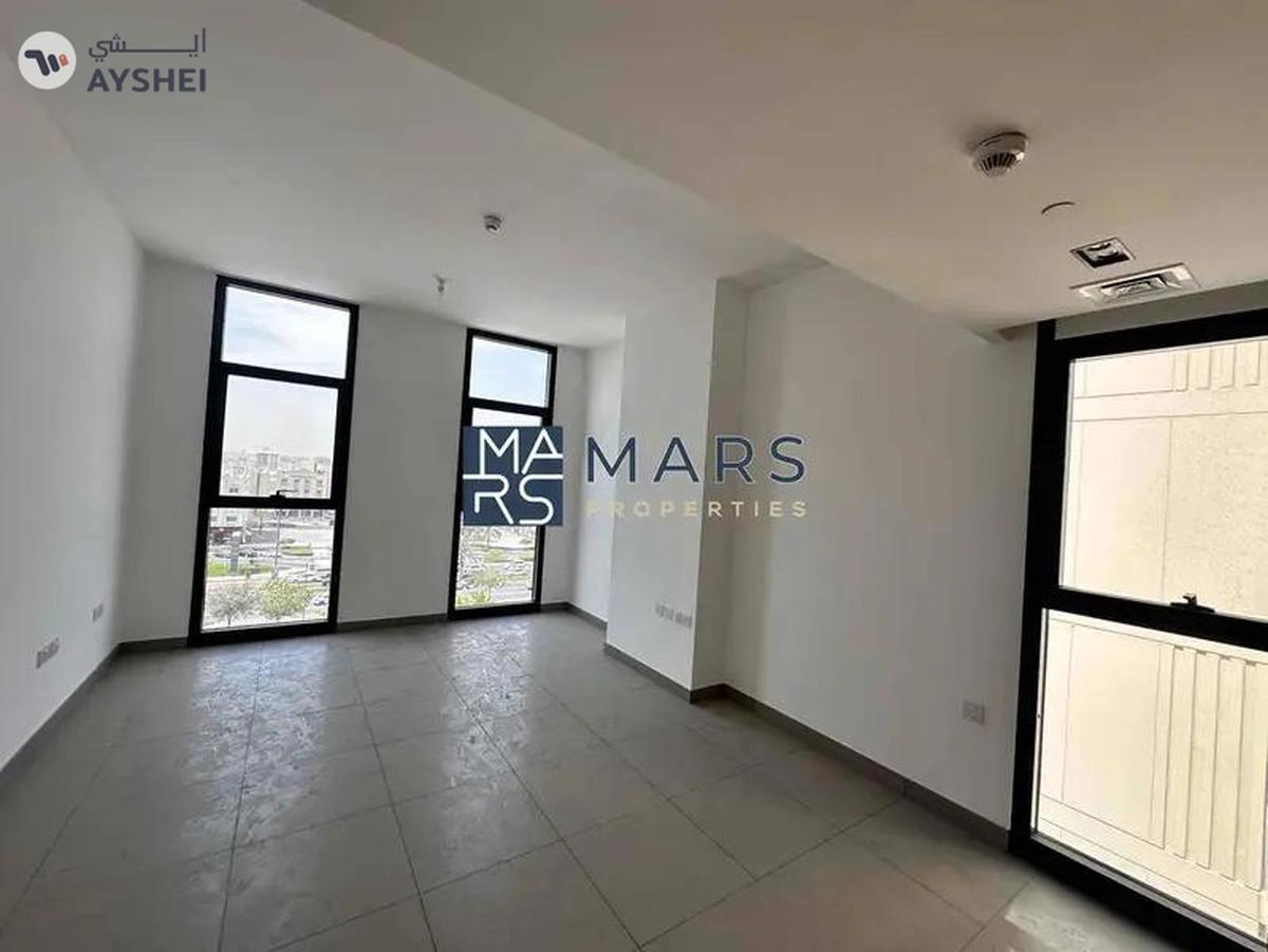 Semi Furnished in First Fully Walkable Community-4-4