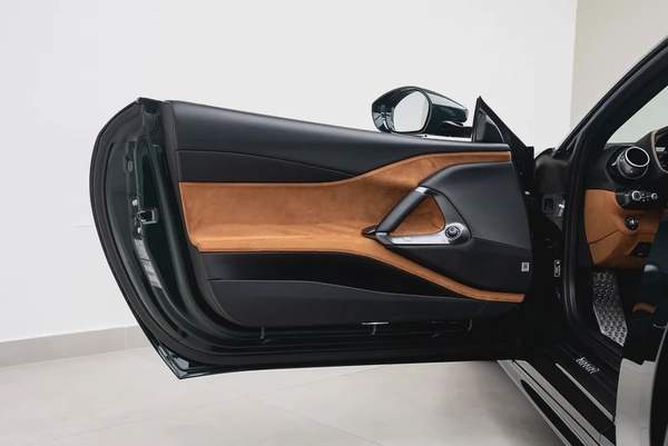 2022 FERRARI 812 GTS | MAIN DEALER SERVICE |