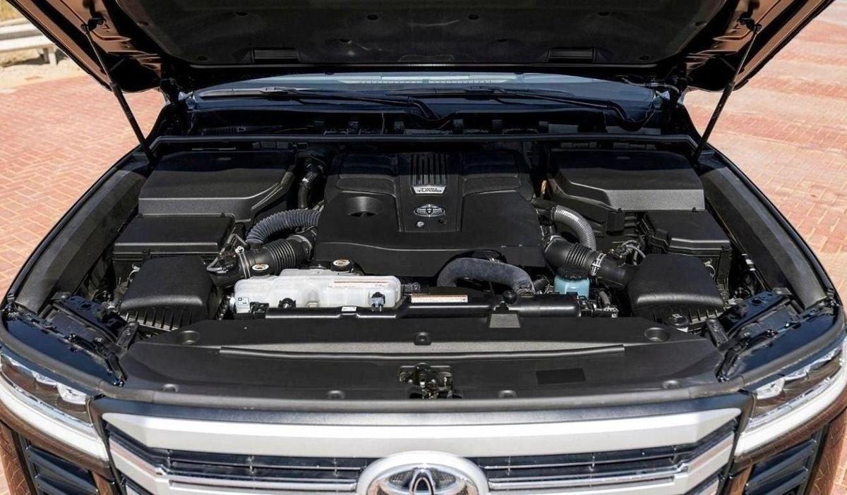 Toyota Land Cruiser toyota landcrusier vxr 3.5 petrol AT twin turbo-16-16