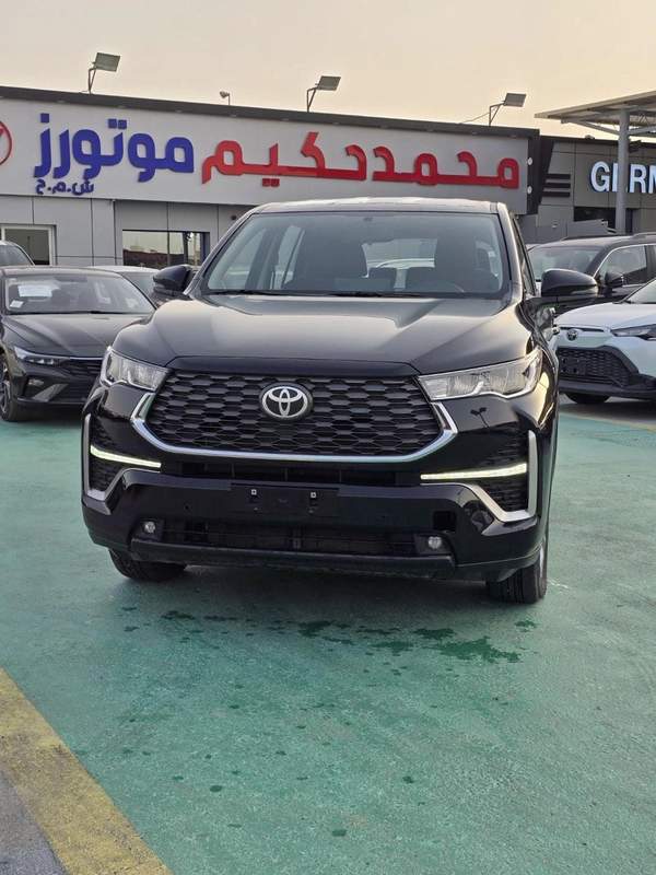 Toyota Innova 2.0L HyCross 7S Hybrid
