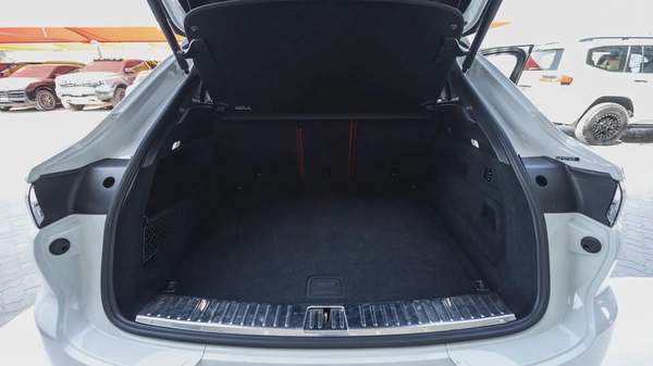 Porsche Cayenne GTS Coupé 2021