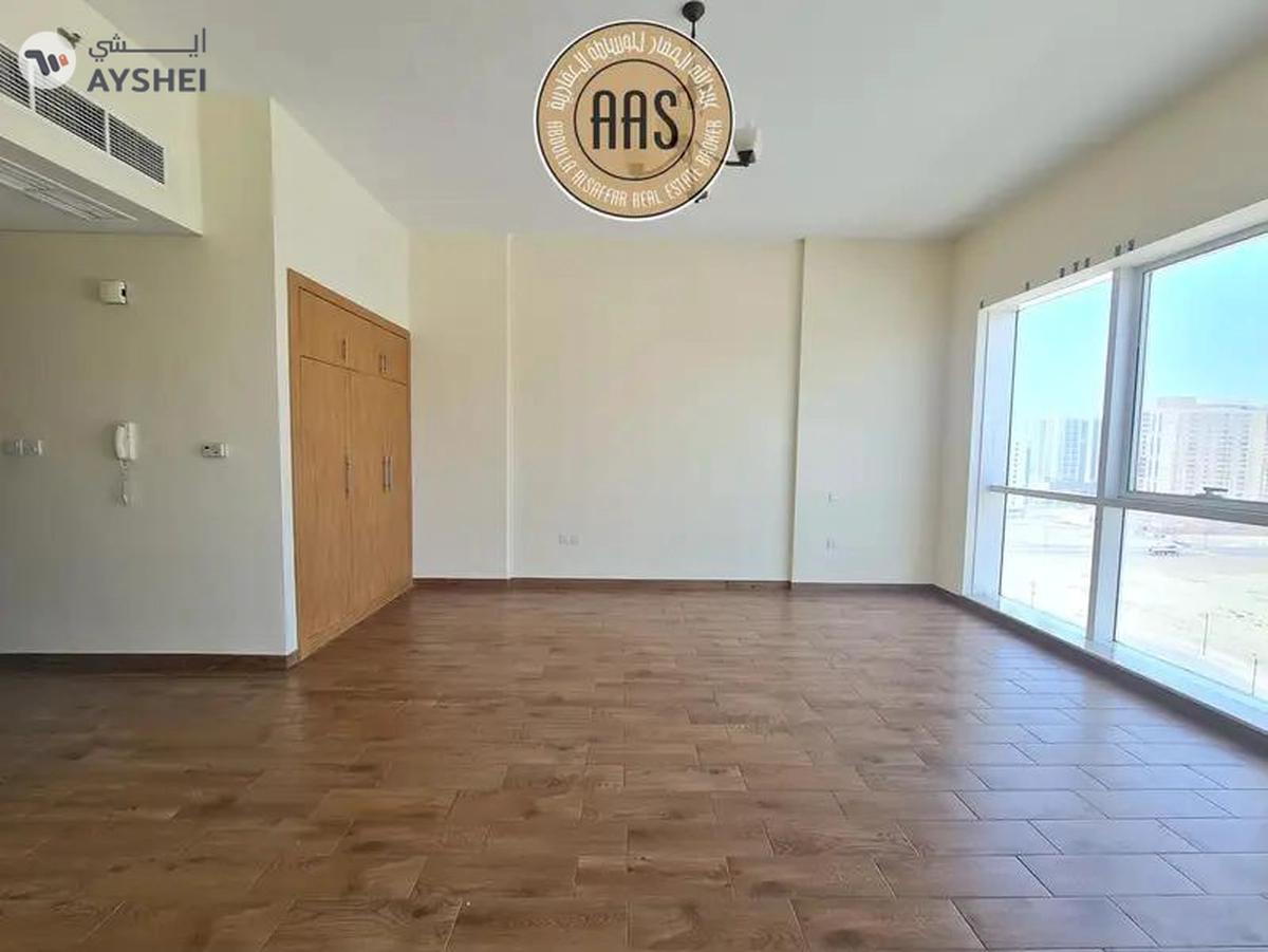 Very Spacious Chiller Free Studio Apartment With Balcony Full Facilities-5-5